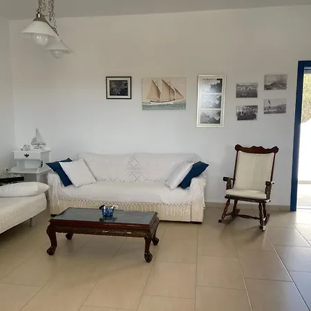 Karras House Holiday home *