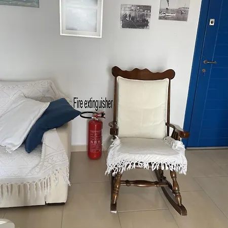 Karras House מלון *